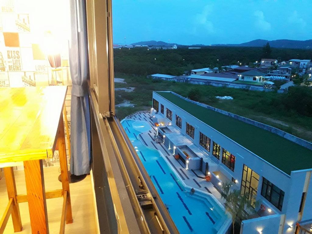Connext Residence Phuket Exterior foto
